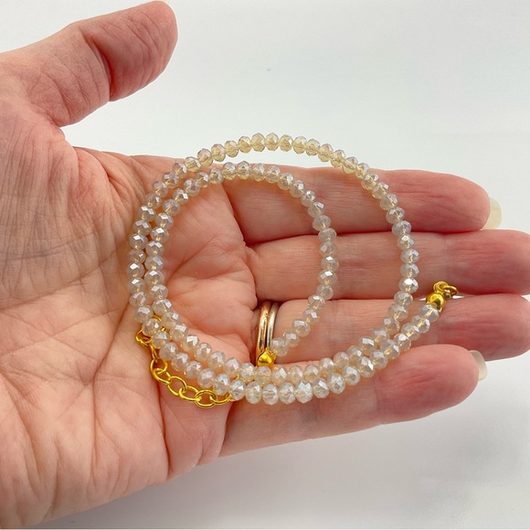 Opalescent Crystal Choker Necklace, Aura Effect, Neutral, Sparkly, Golden Aura - Picture 3 of 11